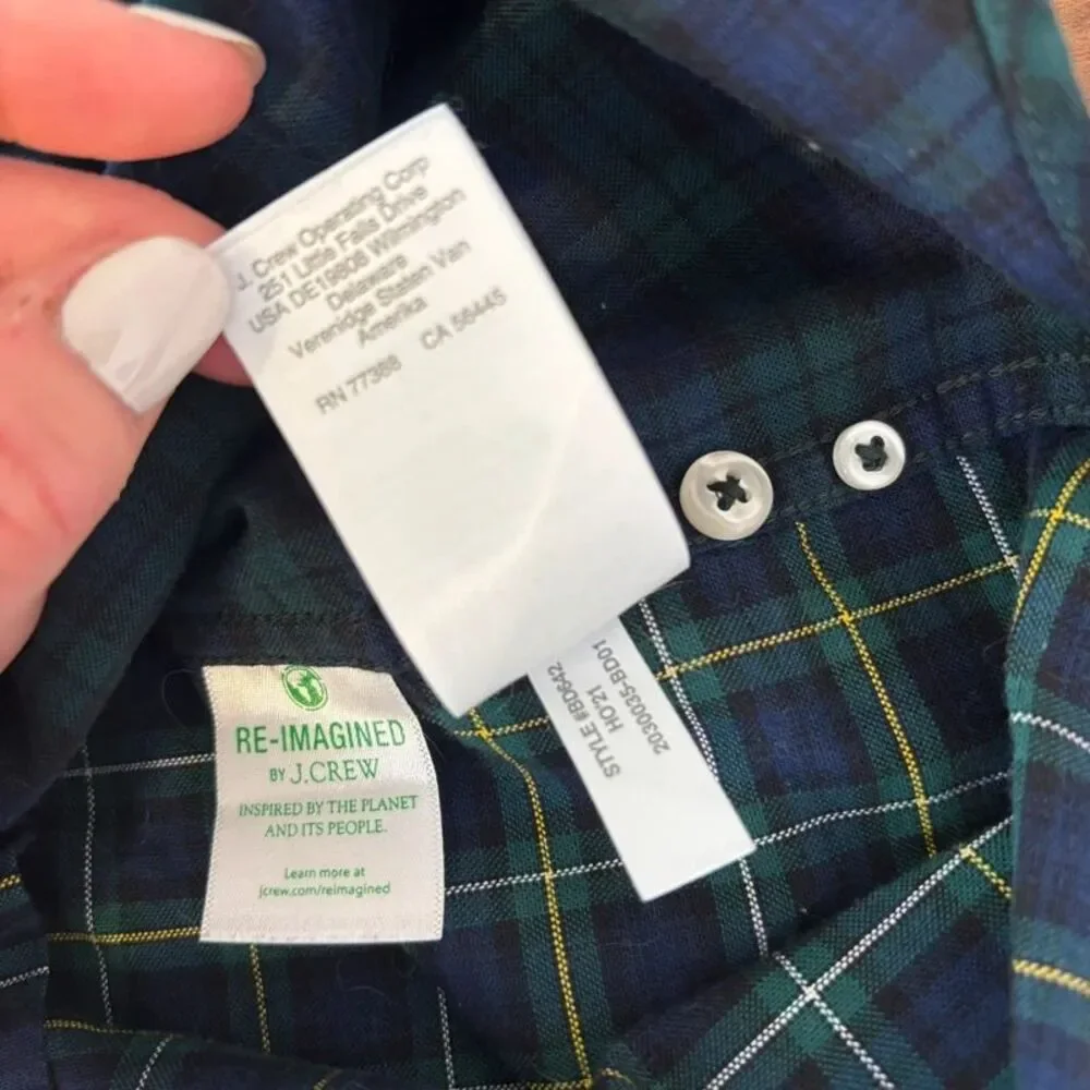 J Crew Broken-In Oxford Plaid Shirt Men’s Small Blue Green Button Down BD642